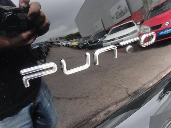 FIAT PUNTO 1.4 ATTRACTIVE 8V FLEX 4P MANUAL